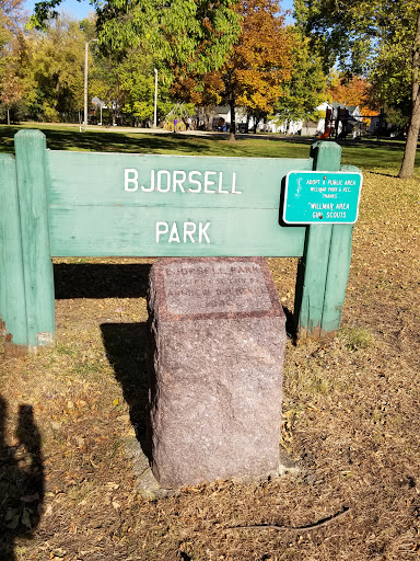 Bjorsell Parks - Thumbnail