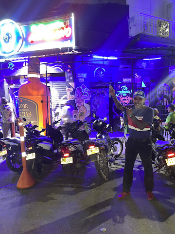 El chorrito Antillano by null