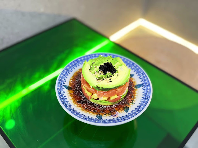 MomenTea Kitchen - W 14th St by null