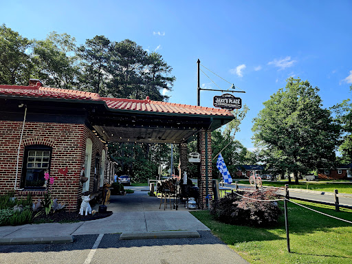 Jake's Place Restaurant & Market - Thumbnail