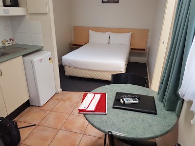 Photos of Travellers Motor Village