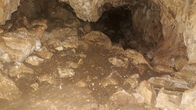grotta delle croci