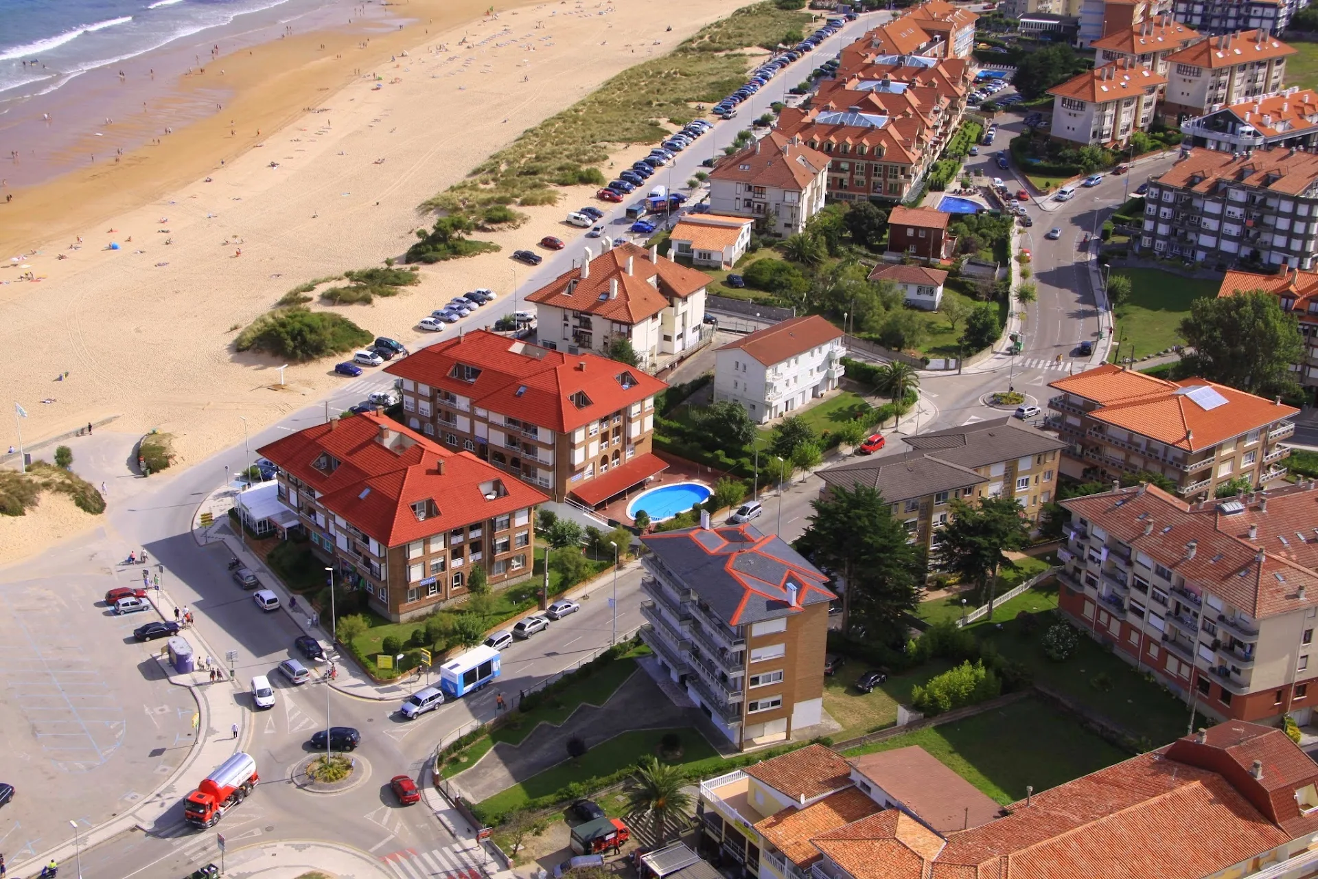 Apartamentos Regollera