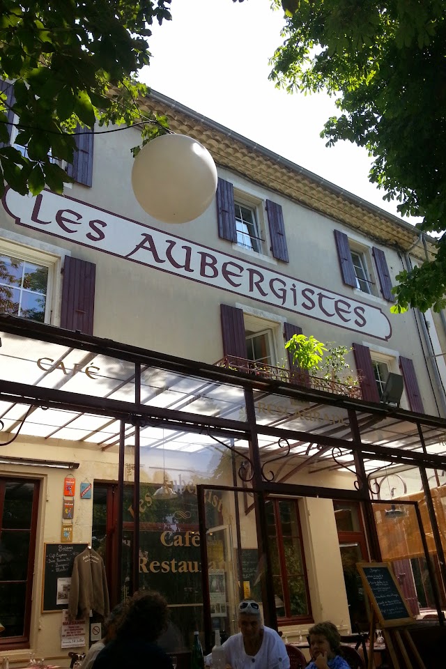 Les Aubergistes Hôtel Restaurant