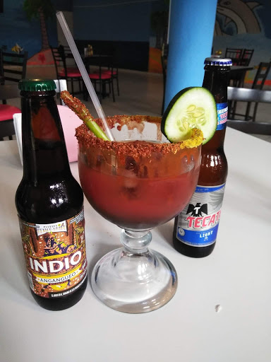 Restaurante de Mariscos La Bahia - Thumbnail