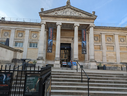 The Ashmolean Cafe - Visual