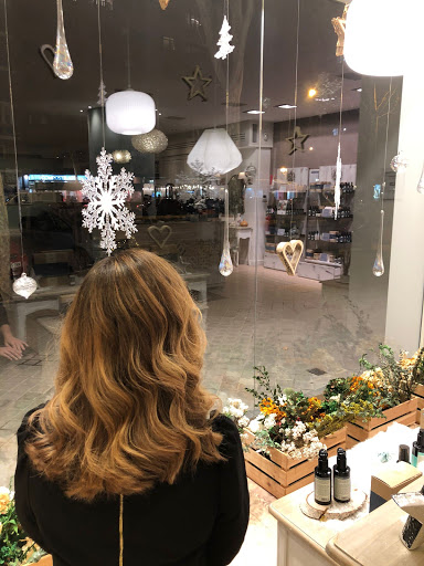 Salón Mirache - Corazón de María - Thumbnail