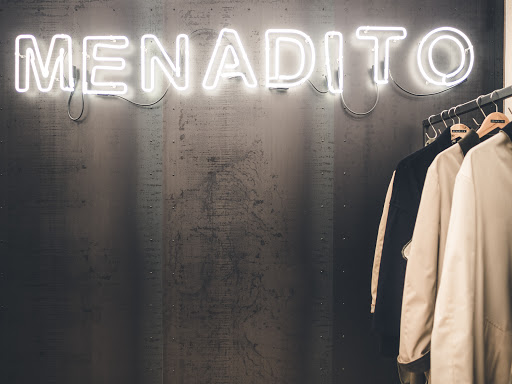 MENADITO Shop & Studio - Thumbnail