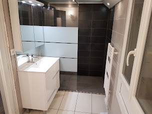 Photo n°11 de Kitadi Energies à Brive-la-Gaillarde (Usine de panneaux solaires photovoltaïques)