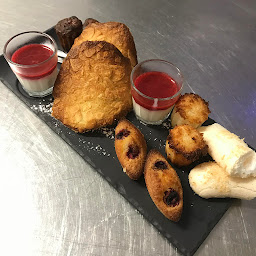 Photo n°33 de Chez MéMé, Restaurant et Salon de Thé à Villefontaine (Salon de thé)