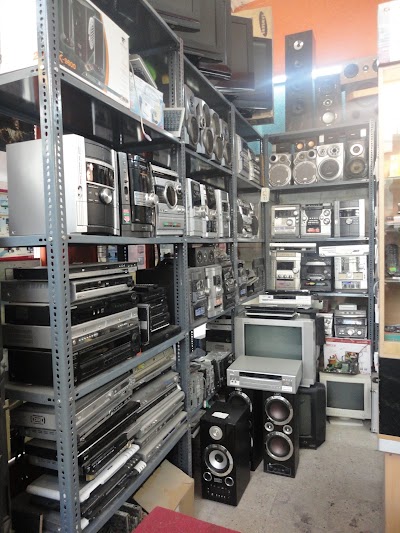 Photos of Audio and Video Repair Diamond