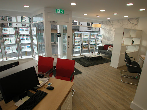 Clive Watkin Sales and Letting Agents Neston - Thumbnail