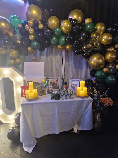 Bar 201 - Visual