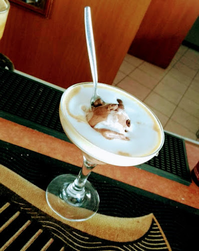 Comentarii opinii despre Pietra Snack Bar Cafe