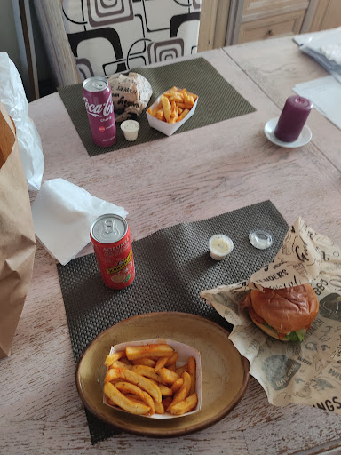 Photo 3 - TERRASSE BURGERS