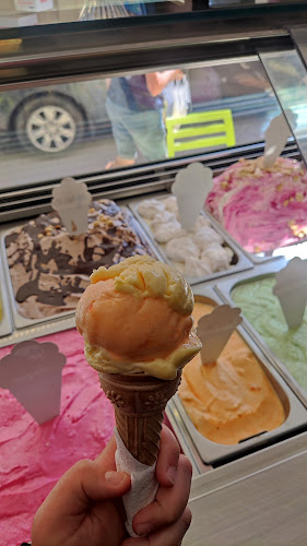 FREEZE FROZEN YOGURT ICE CREAM FROM GOAT'S MILK - Άγιος Νικόλαος
