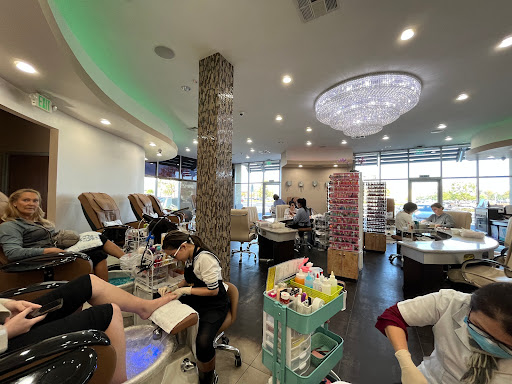 Rossmoor Nails and Spa
