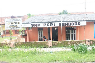 Photos of SMP 17 Agustus Semboro