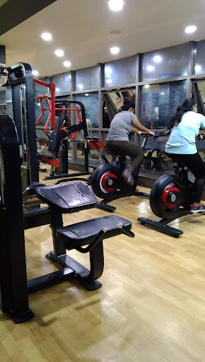 Live fitness gym_Best gym in Koramangala