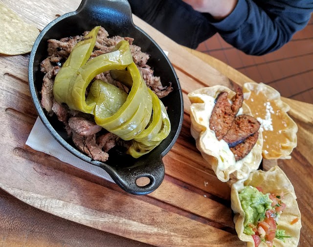 Los Agaves Restaurant