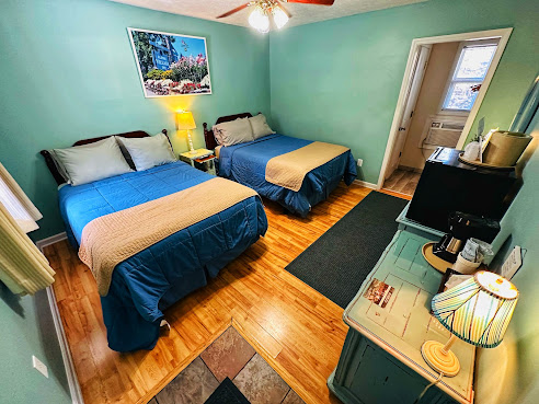 Alpine Village Inn by null