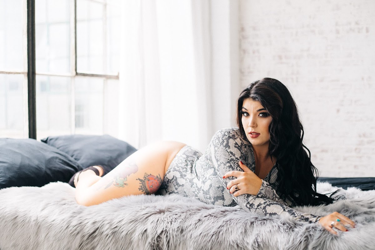 Boudoir In The Burgh portfolio — boudoir photography sample 6