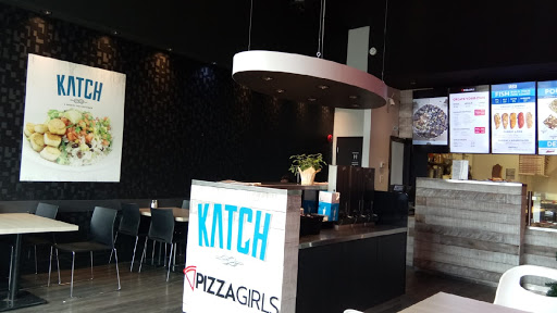 Pizza Girls Katch Seafood - Canada