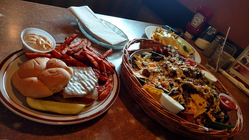 Smitty's Restaurant & Lounge - Winkler - Thumbnail