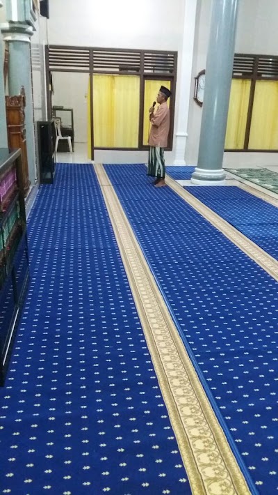 Photos of Masjid Nurul Huda Kalibarumanis