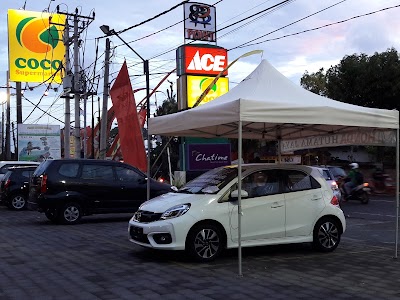 car-dealer