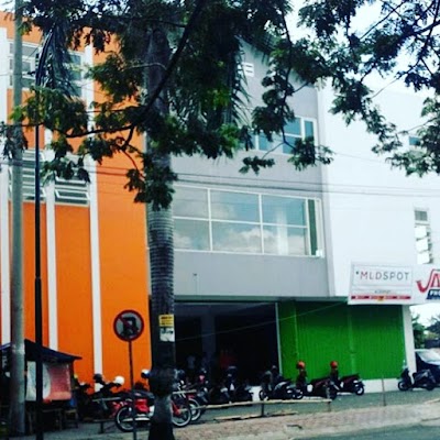 Photos of Ramayana Dept.Store Tulungagung