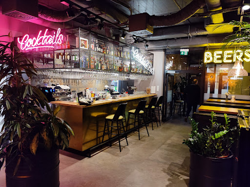 Restauracja ""Monticello Ristorante"" - imprezy okolicznościowe firmowe i prywatne