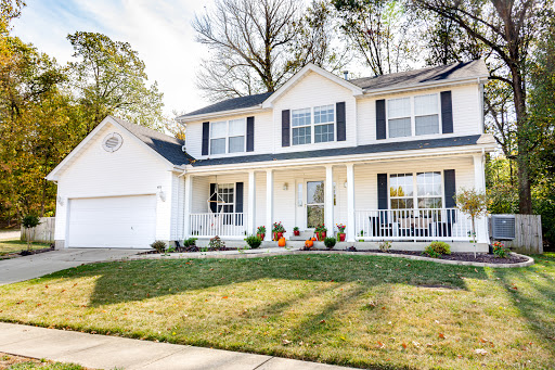 Rebecca Hopkins, Broker with The Property Pros of RE/MAX Signature Properties