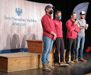 Photo n°7 de Odlo Store Serre Chevalier à Saint-Chaffrey (Magasin de vêtements de sport)