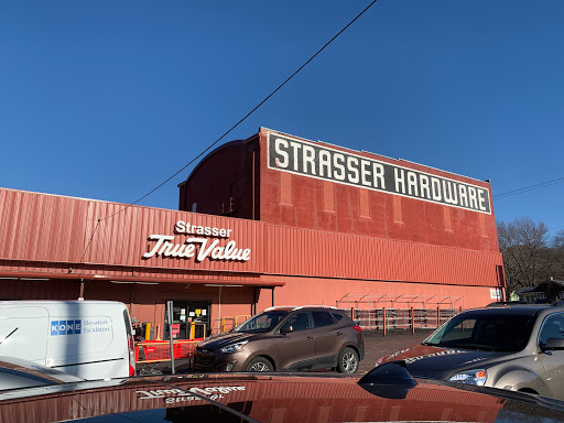 Strasser Hardware - Visual