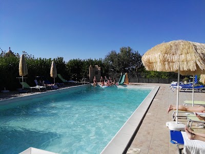 Photos of L'Isola Felice
