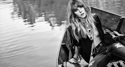 Photos of Michaela Indumentarias & Footwear