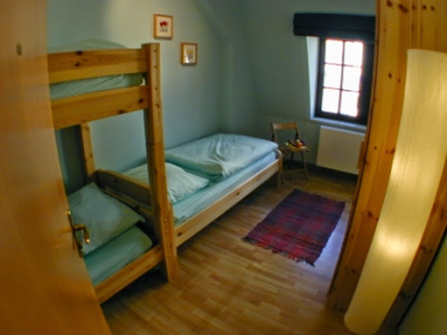 Hostel Louise 20 by null