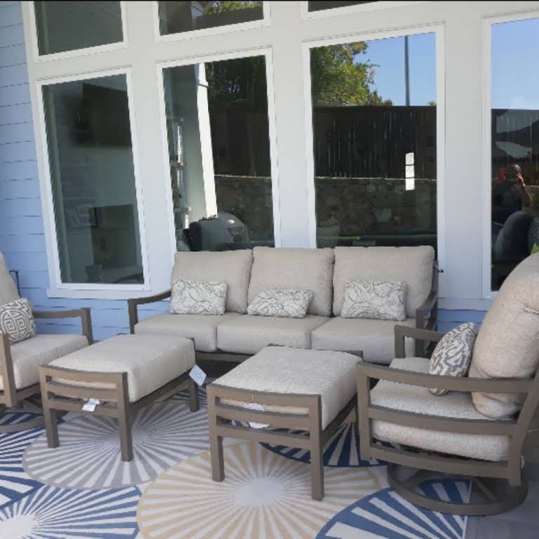 Outdoor Furniture End of Season Clearance Sale, Sunnyland Outdoor Living, Dallas