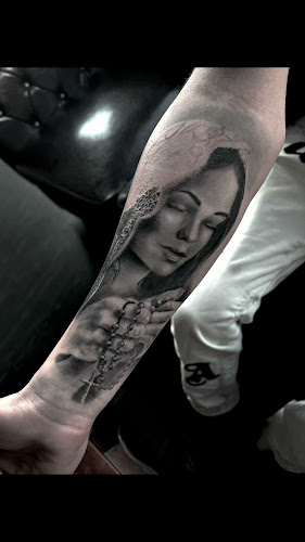 Rezensionen über Arte Tattoo in Delsberg - Tattoostudio
