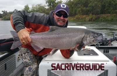 SAC RIVER GUIDE Pro Guide Kirk Portocarrero