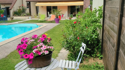 Photo de villa avec piscine