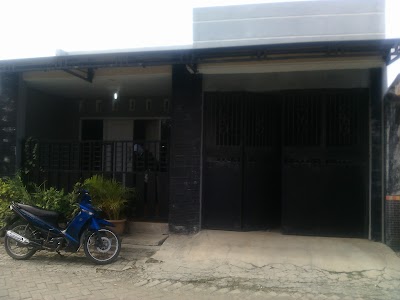 physiotherapist