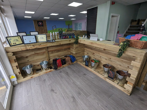 OJ's Dog Den Gallery - United Kingdom