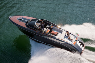 Photo n°19 de Excellence Riviera à Saint-Tropez (Service de location de bateaux)