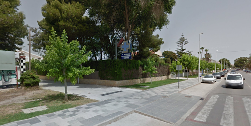 Centro Medico Quirúrgico y Dental Drs. Lau