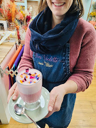 Photo n°35 de Pom'Violette | Fleuriste salon de thé Gex à Gex (Service de plantes d'intérieur)
