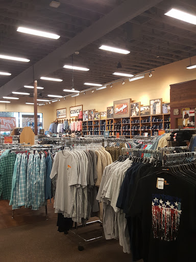 Boot Barn - Visual