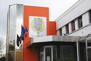 Photo n°1 de Antenne administrative du Val à Athis-Mons (Administration municipale)