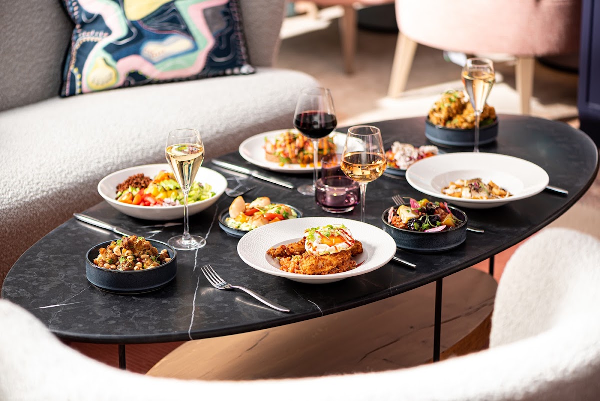 Virgin Hotels Edinburgh - 5